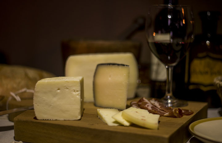 Antipasto di salumi e formaggi