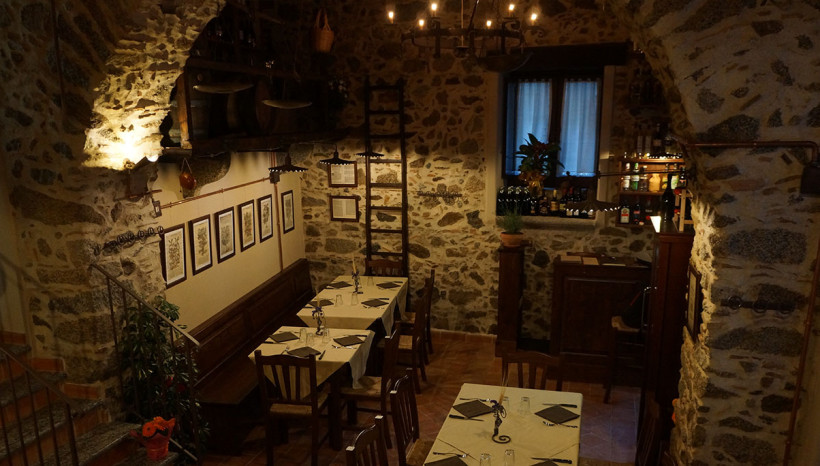 Gli interni de Lo Speziale